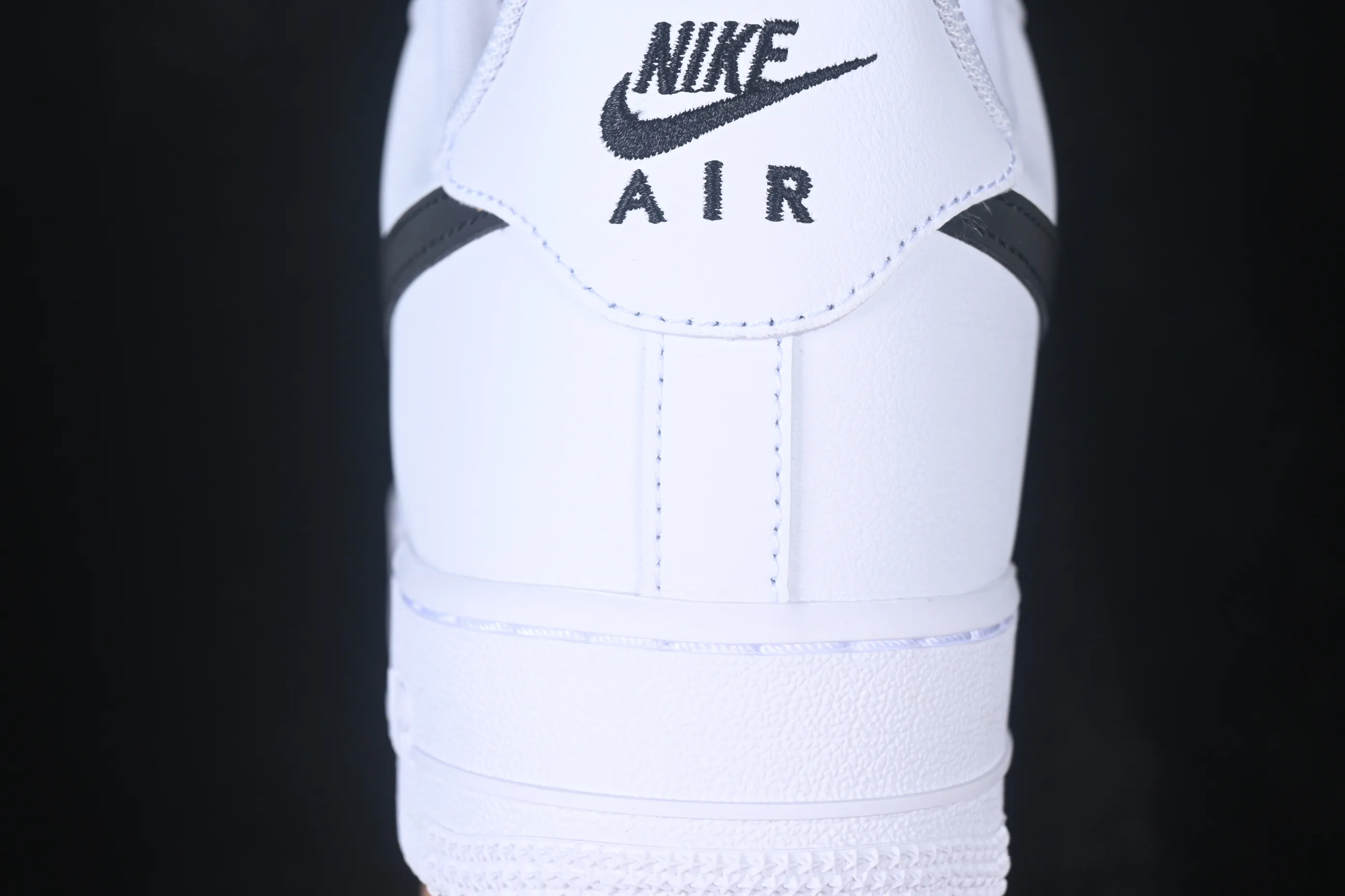 All categories Nk Air Force 1 Air Force series Nk Air Force 1 Low Air Force low-top Nike Air Force 1'07 Low Air Force 1 low-top casual sneakers IR0952-100